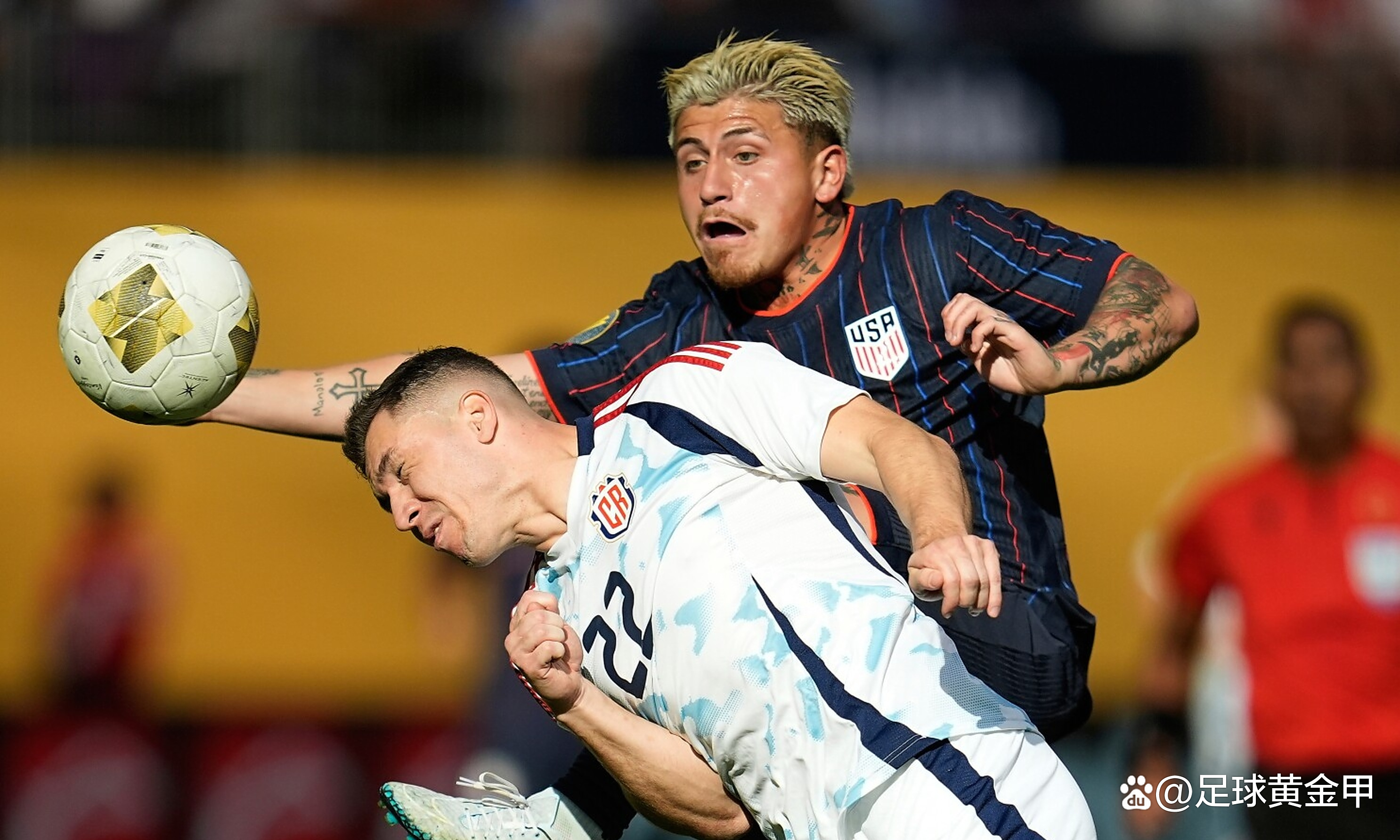 哥斯达黎加队在比赛中喜迎胜利 哥斯达黎加队在比赛中喜迎胜利