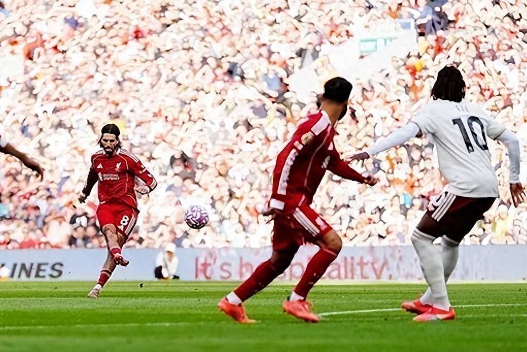 利物浦主场轻松取胜，豪取三连胜的简单介绍