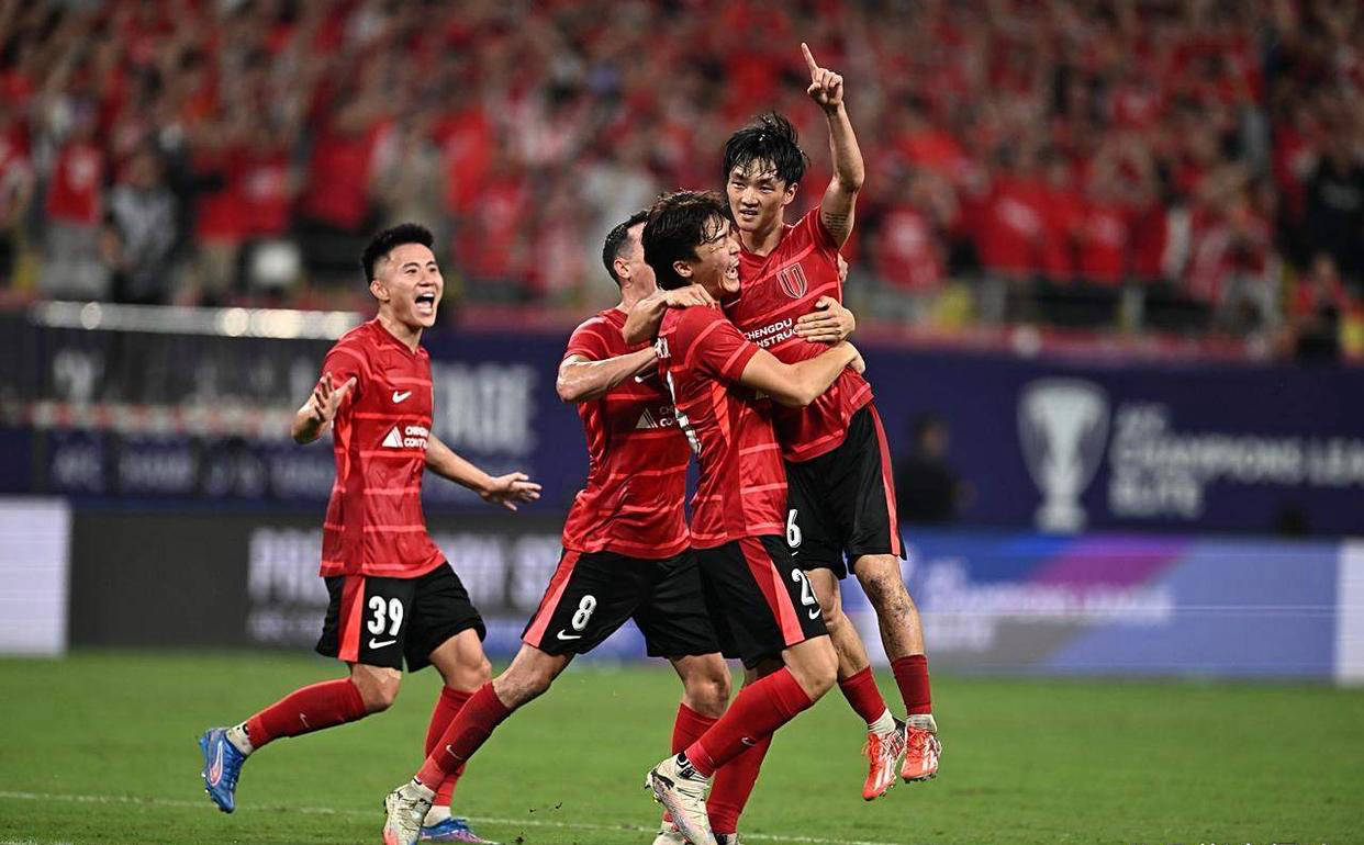 强队在比赛中展现强势夺得胜利