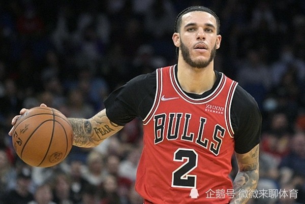 独行侠主场取胜公牛，乔治-卡门臣表现稳定