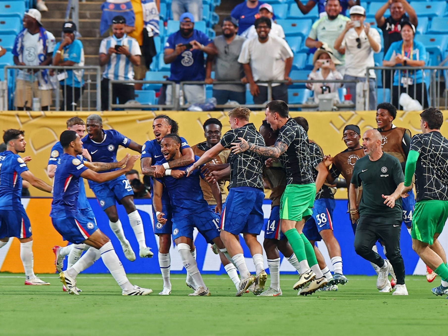 包含塞尔维亚队实力绝佳,胜利换来晋级关键的词条 包含塞尔维亚队实力绝佳,胜利换来晋级关键的词条