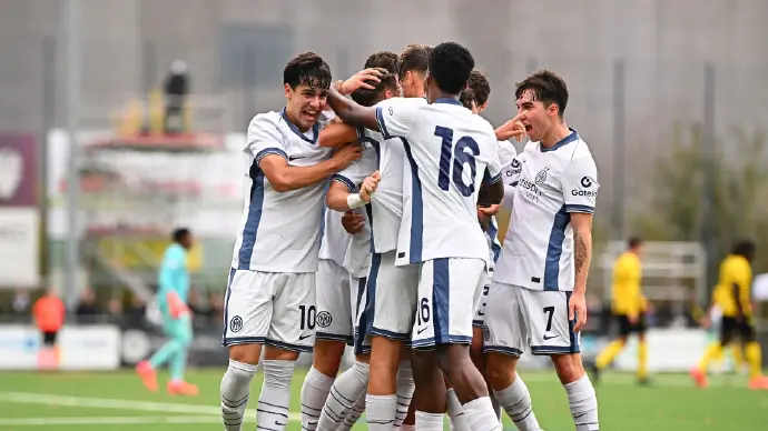 国际米兰客场逆转,击败维罗纳 国际米兰客场逆转,击败维罗纳